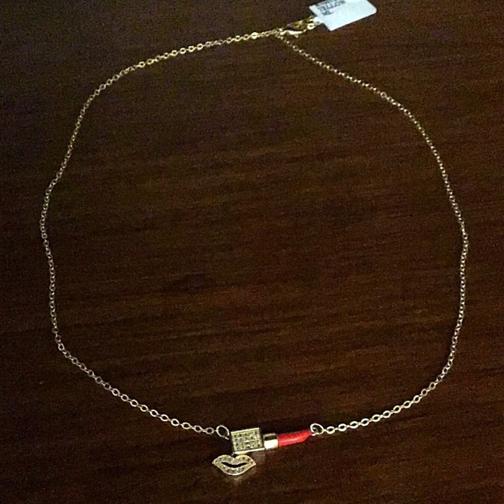 NWT Lipstick Pendant Necklace - Picture 2 of 4